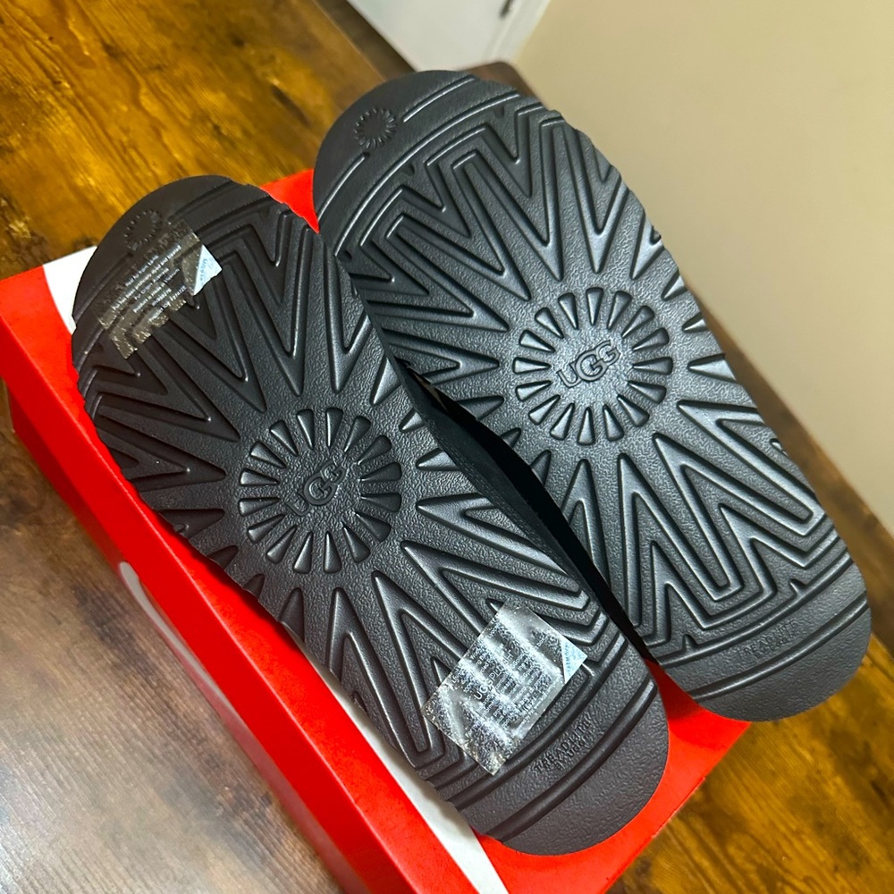 UGG Black and Red Logo Slip-On Loafers - Picture 3 of 3